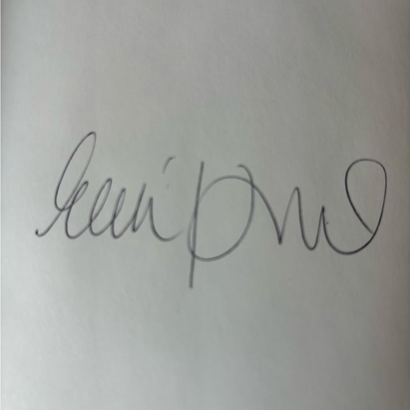 Elin Hilderbrand Signed Hardcover Book-The Perfect Couple- New Netflix series - Picture 3 of 7